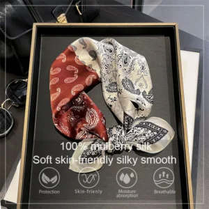 Foulard soie bandana paisley imprimé