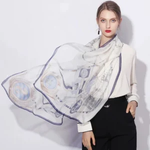 Foulard imprimé femme autour du cou