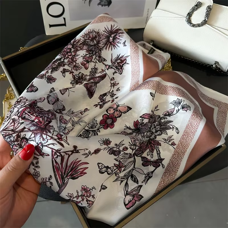 Foulard Fleuri Cacao – Image 5